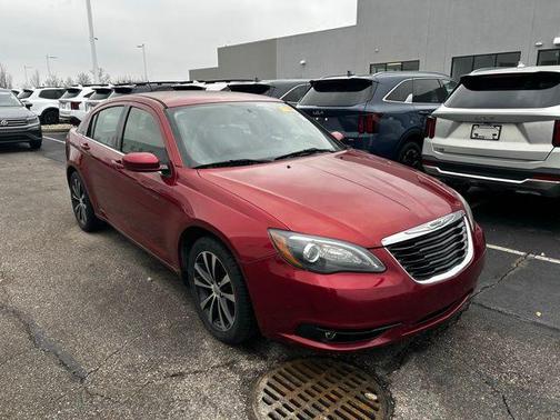 2014 Chrysler 200 Limited