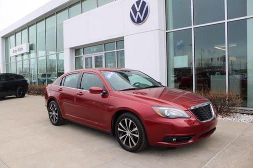 2014 Chrysler 200 Limited