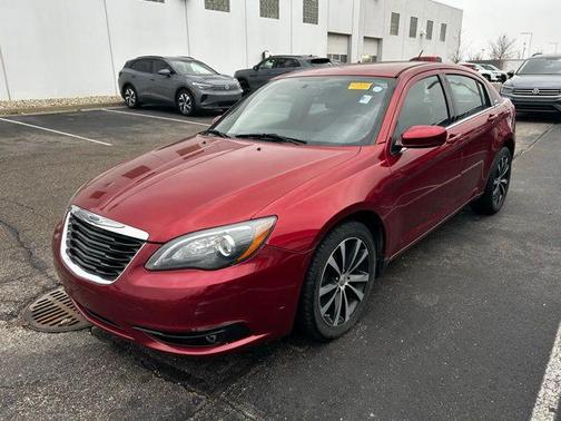 2014 Chrysler 200 Limited