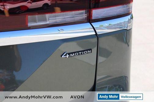 2025 Volkswagen Atlas 2.0T SEL Premium R-Line 4MOTION