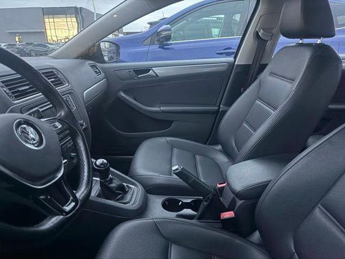 2017 Volkswagen Jetta 1.4T SE