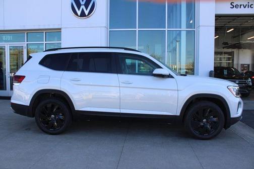 2026 Volkswagen Atlas 2.0T SE w/Technology 4MOTION