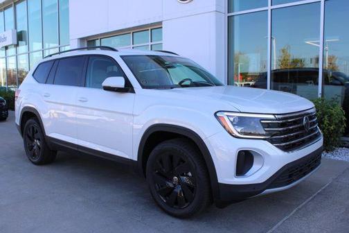 2026 Volkswagen Atlas 2.0T SE w/Technology 4MOTION