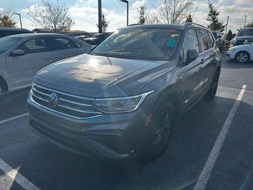 2023 Volkswagen Tiguan 2.0T SE