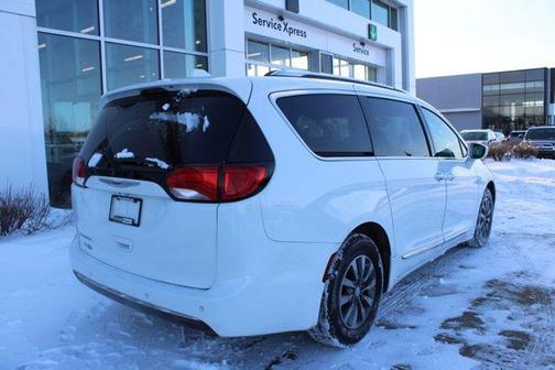 2019 Chrysler Pacifica Touring-L Plus