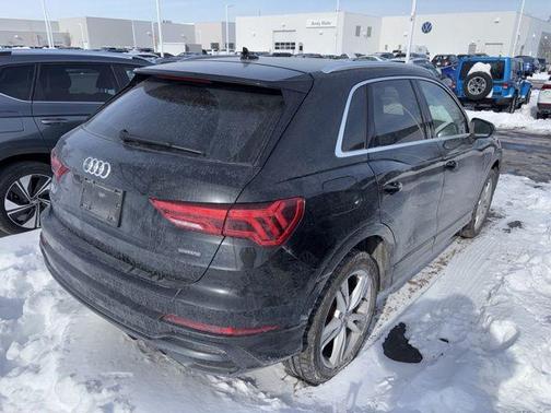 2020 Audi Q3 Premium S line