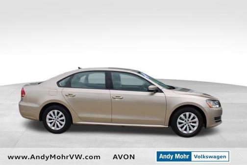 2015 Volkswagen Passat 1.8T S