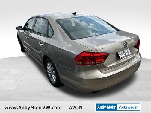 2015 Volkswagen Passat 1.8T S
