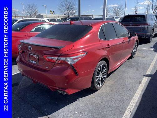 2019 Toyota Camry SE