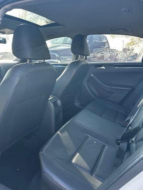 2017 Volkswagen Jetta 1.8T SEL