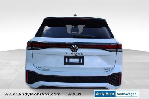 2025 Volkswagen Tiguan 2.0T SE R-Line Black 4MOTION