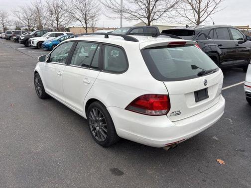 2013 Volkswagen Jetta SportWagen S
