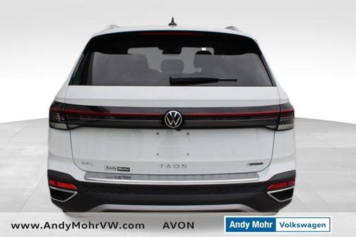 2025 Volkswagen Taos 1.5T SEL