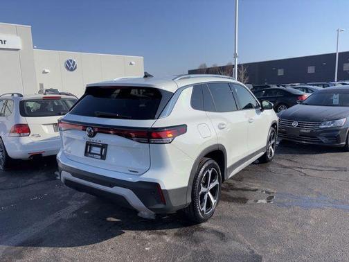 2025 Volkswagen Tiguan 2.0T SE 4MOTION