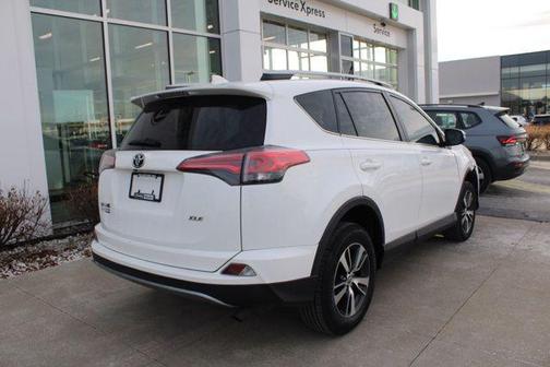 2018 Toyota RAV4 Adventure