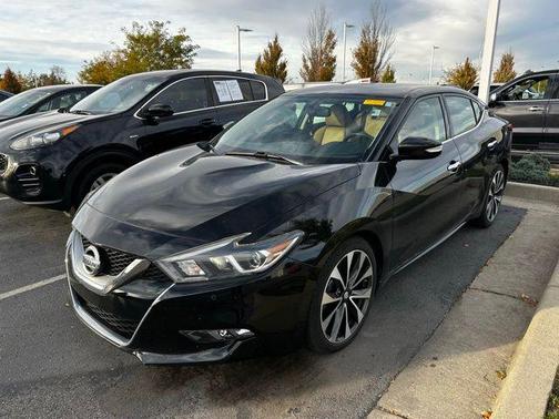 2017 Nissan Maxima 3.5 SR