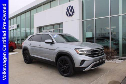 Pyrite Silver Metallic 2022 Volkswagen Atlas Cross Sport 3.6L V6 SE w/Technology