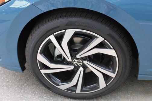 2025 Volkswagen Jetta 1.5T SEL