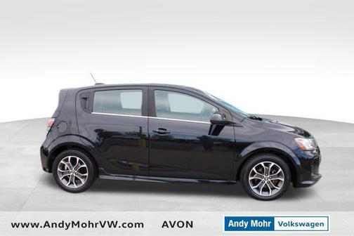 2017 Chevrolet Sonic LT