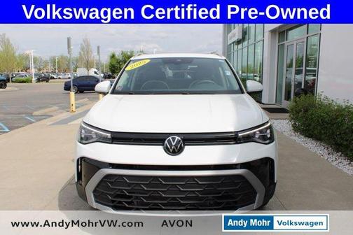 Pure White 2025 Volkswagen Taos 1.5T SE