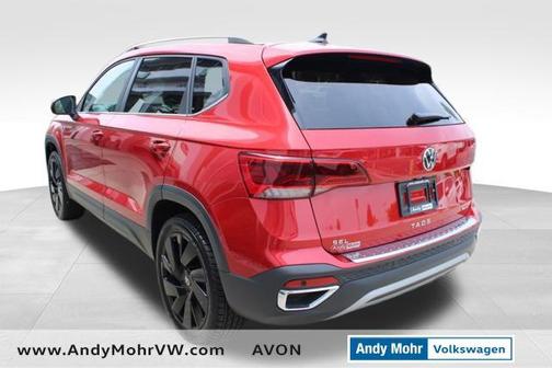 2024 Volkswagen Taos 1.5T SEL