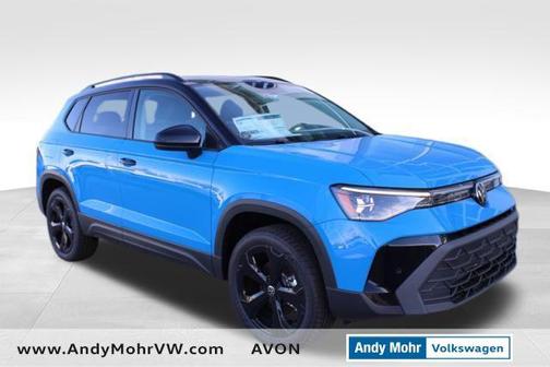 2025 Volkswagen Taos 1.5T SE Black