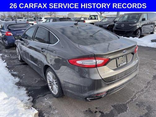 2016 Ford Fusion SE