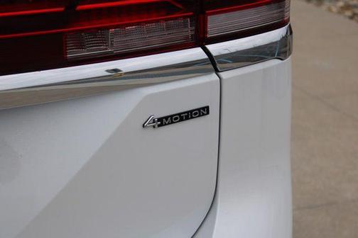 2026 Volkswagen Atlas 2.0T SE w/Technology 4MOTION