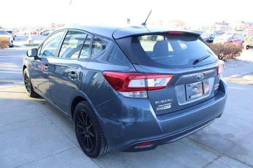 2017 Subaru Impreza 2.0i