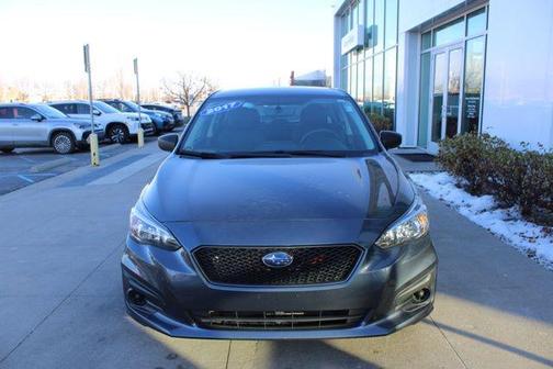 2017 Subaru Impreza 2.0i