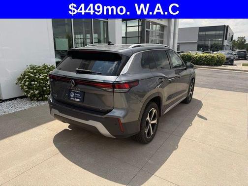 Platinum Gray Metallic 2025 Volkswagen Tiguan 2.0T SE 4MOTION