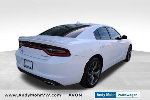 2017 Dodge Charger SXT