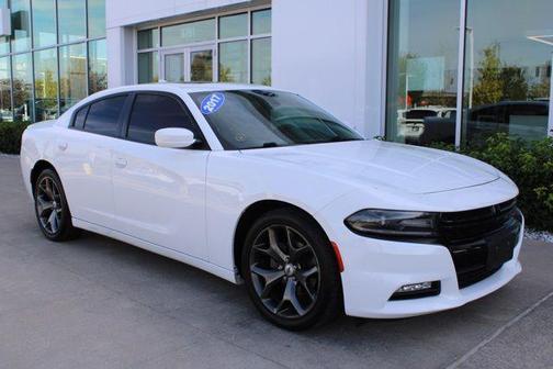 2017 Dodge Charger SXT