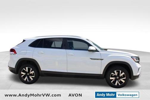 2020 Volkswagen Atlas Cross Sport 2.0T SE