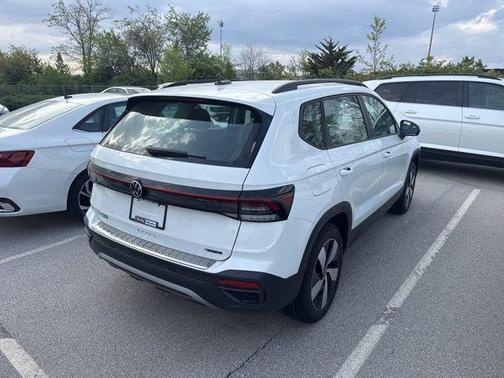 Pure White 2026 Volkswagen Taos 1.5T S