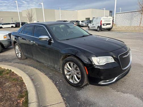 2016 Chrysler 300 S