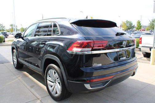 2021 Volkswagen Atlas Cross Sport 2.0T SE w/Technology 4MOTION