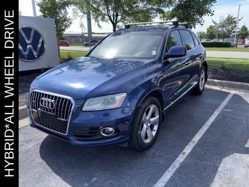Scuba Blue Metallic 2015 Audi Q5 hybrid 2.0T Prestige