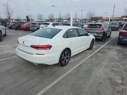 2021 Volkswagen Passat 2.0T SE