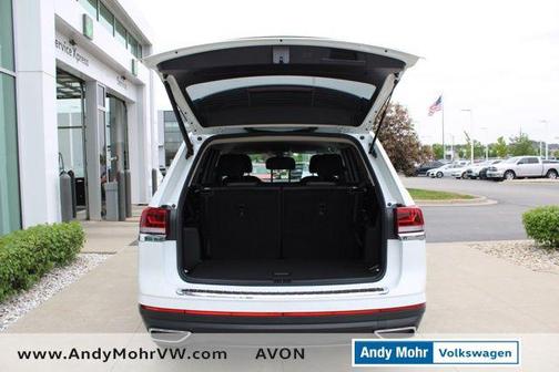2025 Volkswagen Atlas 2.0T SE