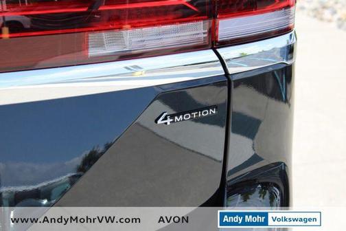 2025 Volkswagen Atlas 2.0T SE w/Technology 4MOTION