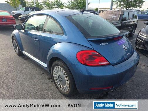 Silk Blue Metallic 2016 Volkswagen Beetle 1.8T SE