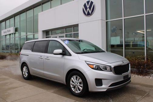 2017 Kia Sedona LX