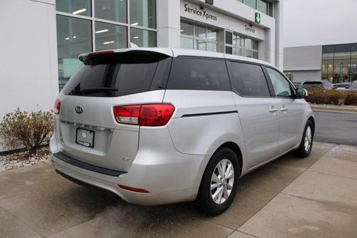 2017 Kia Sedona LX