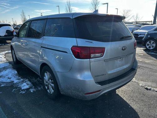 2017 Kia Sedona LX