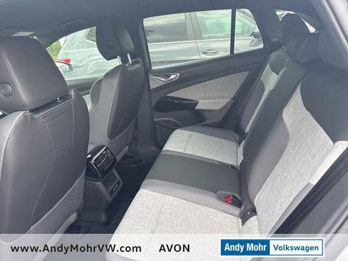 Silver Mist Metallic 2026 Volkswagen ID.4 Pro