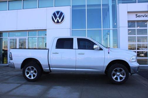 Bright White Clearcoat 2015 RAM 1500 Laramie
