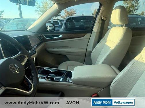 2024 Volkswagen Atlas 2.0T SE w/Technology 4MOTION