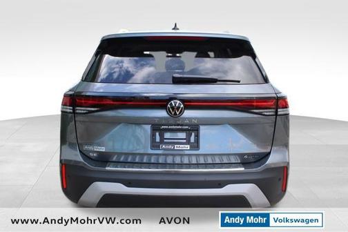 2025 Volkswagen Tiguan 2.0T SE 4MOTION