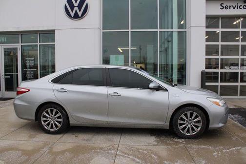 2015 Toyota Camry Hybrid XLE